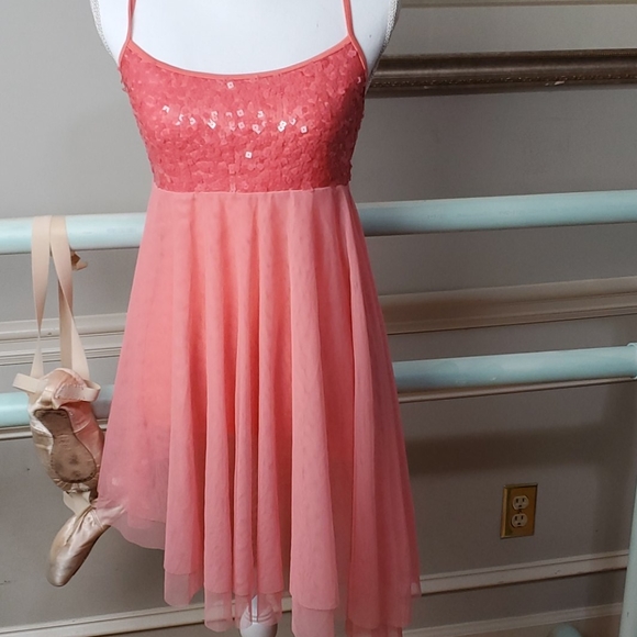 Coral lyrical dress - Picture 4 of 6
